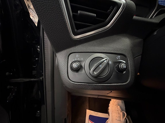 Ford Kuga 17 of 18