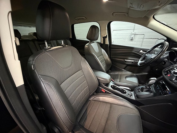 Ford Kuga 16 of 18