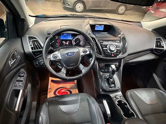 Ford Kuga 12 of 18