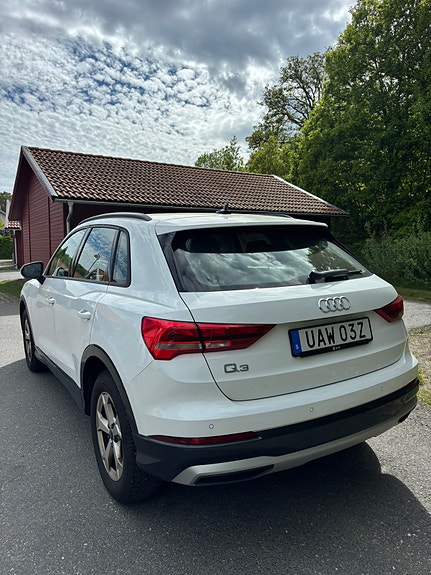 Audi Q3 4 of 4