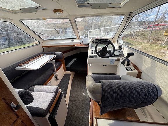 BELLA 7501 Volvo Penta -95 Sjösatt 5 of 5