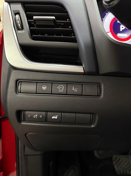 Nissan Qashqai 24 of 28