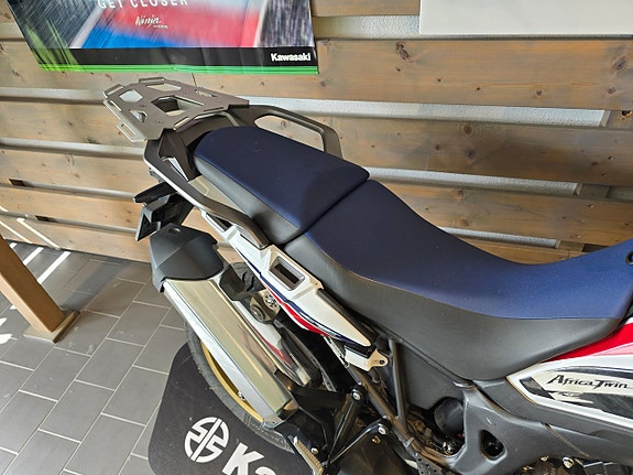Honda Powersports CRF1000 DCT Africa Twin Tri-Color 2 of 9
