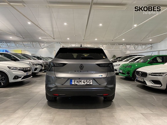Renault Scenic E-Tech 5 of 5