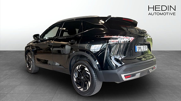Nissan Qashqai 2 of 5