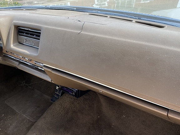 Pontiac Catalina 11 of 30