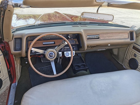 Pontiac Catalina 5 of 5