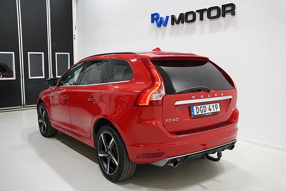 Volvo XC60 4 of 5