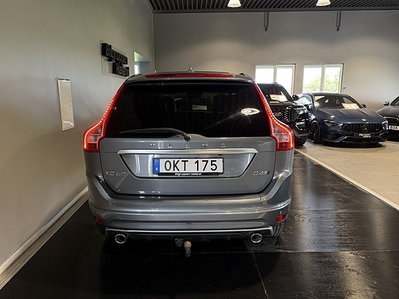 Volvo XC60 9 of 30
