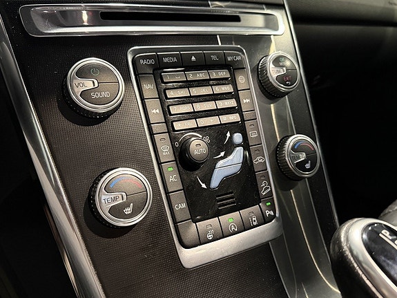 Volvo XC60 28 of 30