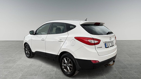 Hyundai ix35 2 of 9