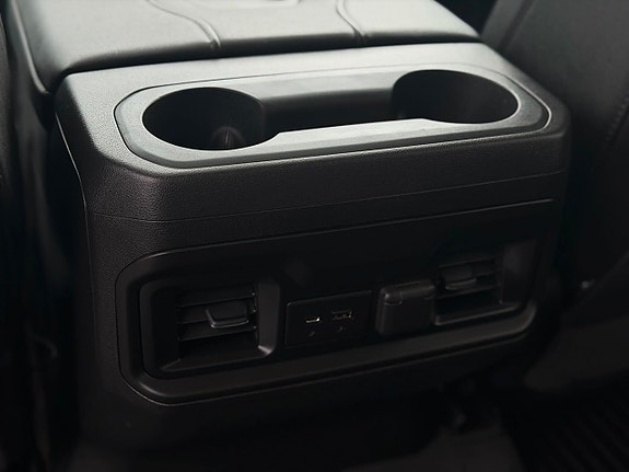Chevrolet Silverado 1500 19 of 24