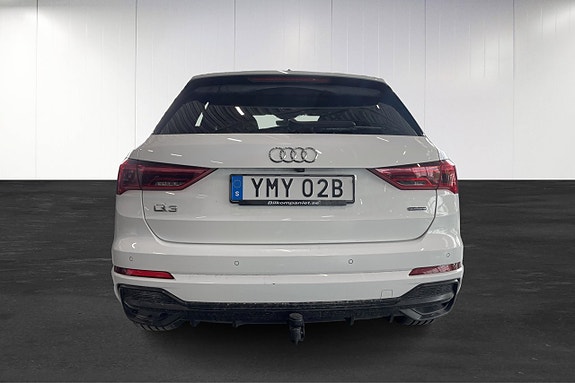 Audi Q3 7 of 24