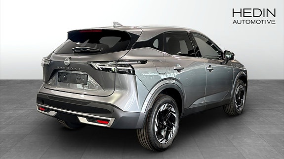 Nissan Qashqai 2 of 5