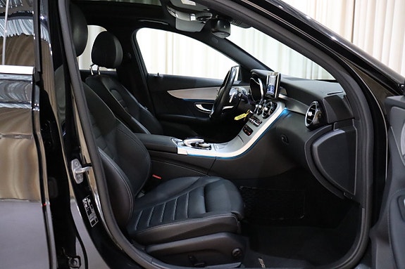 Mercedes-Benz C220 d 27 of 27