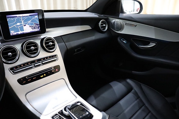 Mercedes-Benz C220 d 25 of 27