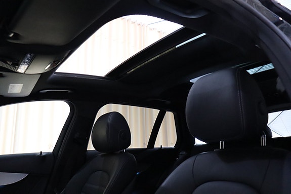 Mercedes-Benz C220 d 17 of 27