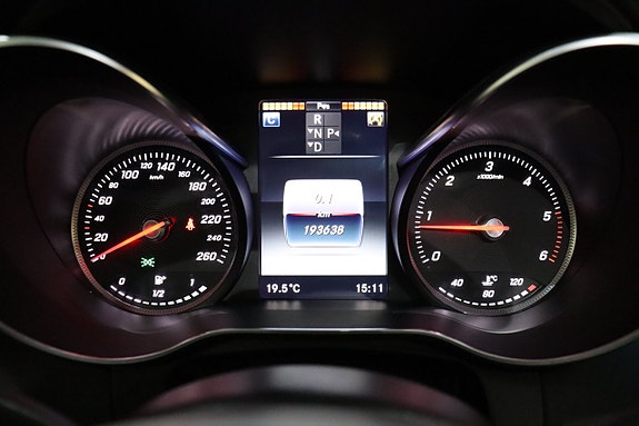 Mercedes-Benz C220 d 19 of 27