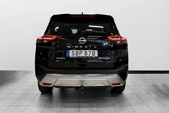 Nissan X-Trail 3 of 25