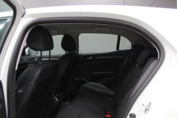 Renault Megane IV 9 of 13