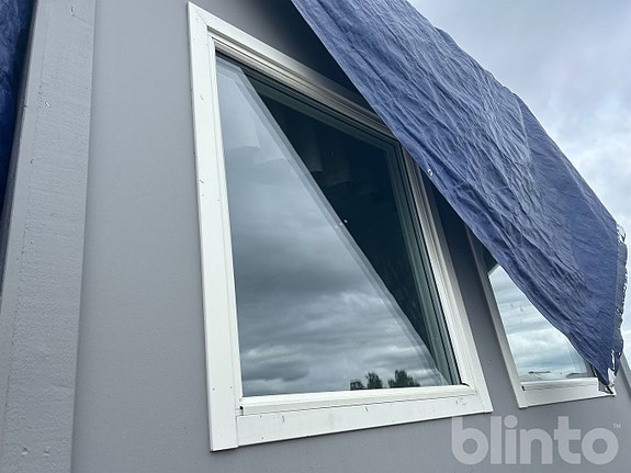 Product image 11 of 11