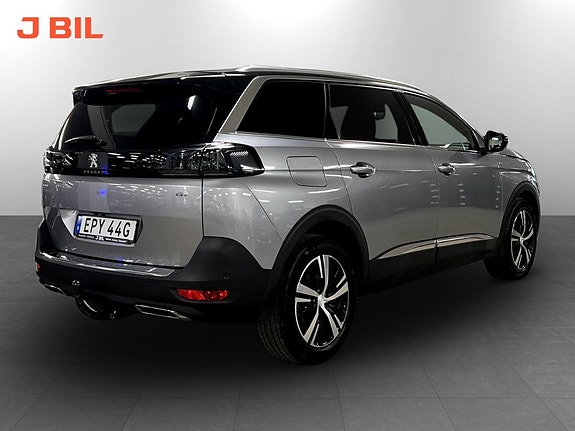 Peugeot 5008 4 of 5