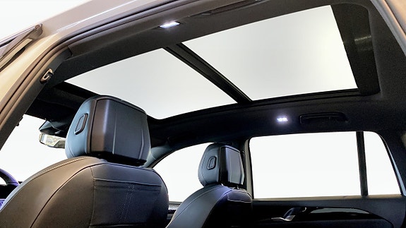 Volkswagen Tiguan 9 of 14