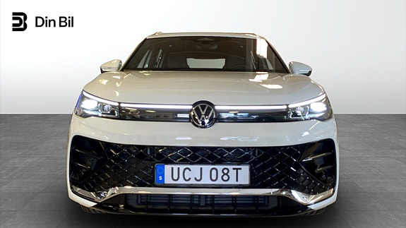 Volkswagen Tiguan 4 of 14