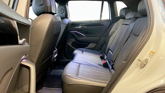 Volkswagen Tiguan 12 of 14