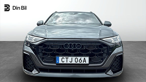 Audi Q8 4 of 13