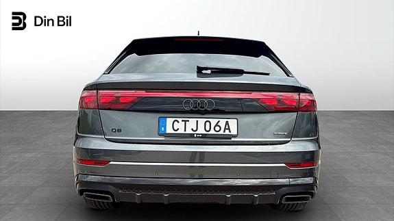 Audi Q8 5 of 13