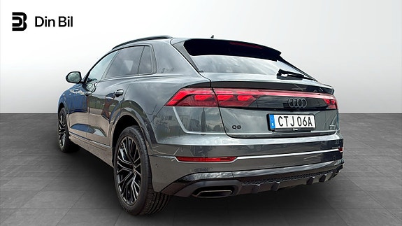 Audi Q8 3 of 13