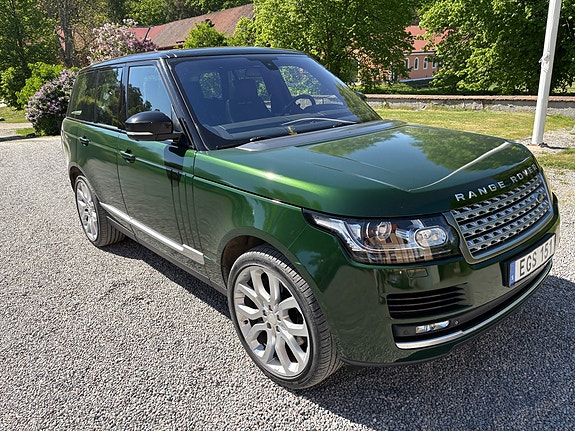 Land Rover Range Rover 2 of 5