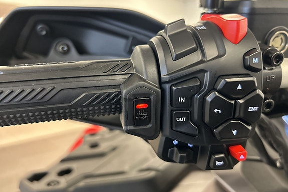 CFMOTO 850 TOURING PRO 7 of 7