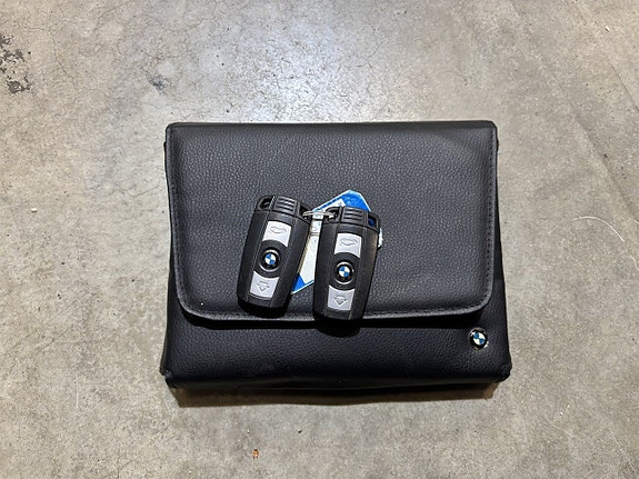 BMW 325i 19 of 22