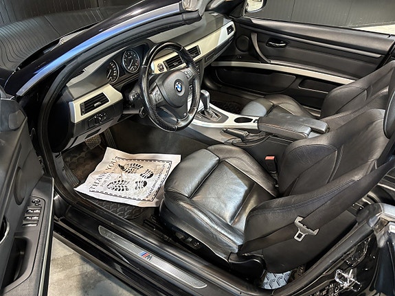 BMW 325i 7 of 22