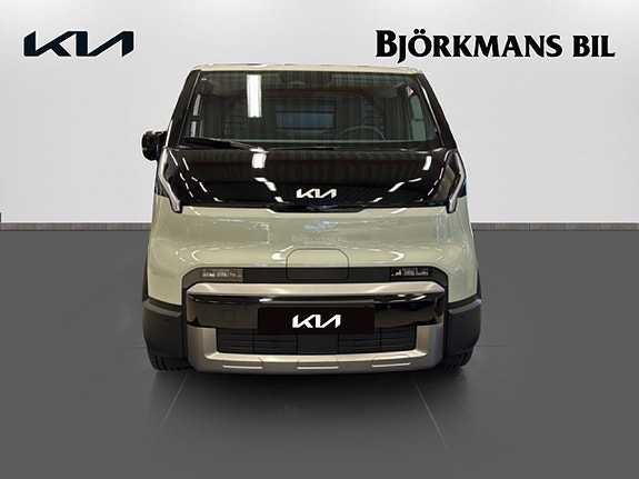 Kia PV5 2 of 14