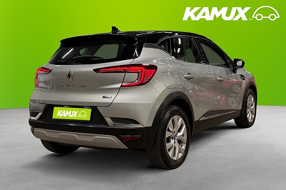 Renault Captur 4 of 5