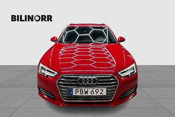 Audi A4 7 of 17