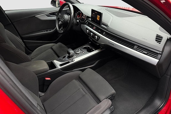 Audi A4 12 of 17