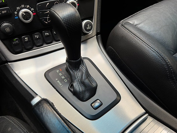 Volvo S60 12 of 17