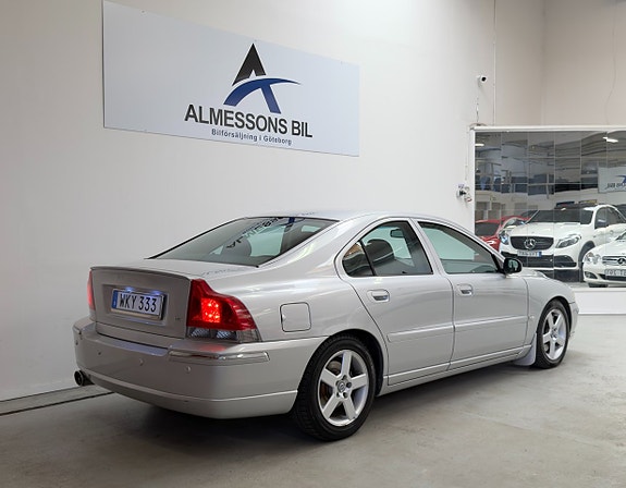 Volvo S60 7 of 17