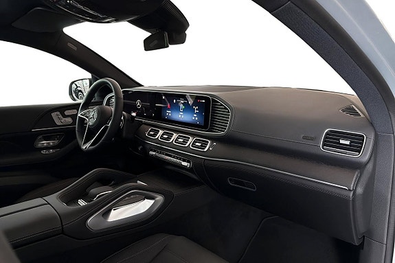 Mercedes-Benz GLE350 de 8 of 13