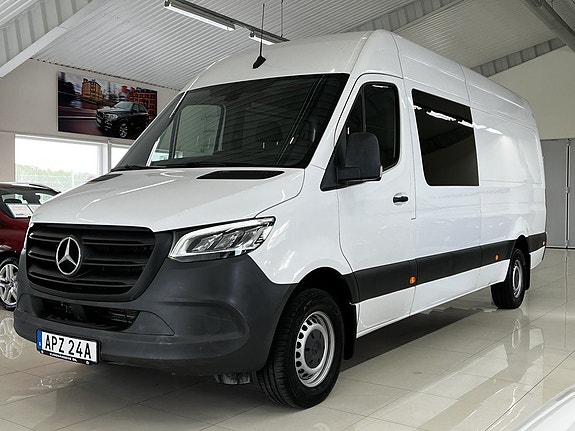 Mercedes-Benz Sprinter 319