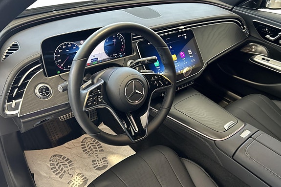 Mercedes-Benz E300 de 7 of 12