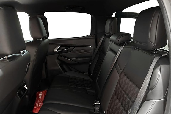 Isuzu D-max 13 of 15