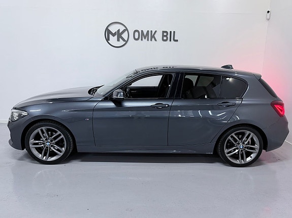 BMW 118i 5 of 5