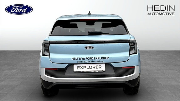 Ford Explorer 7 of 9