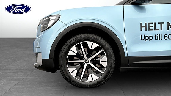 Ford Explorer 9 of 9