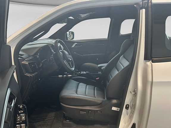 Isuzu D-max 9 of 15